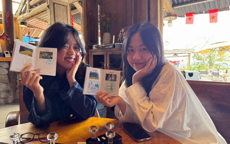 Những khách hàng đầu tiên trải nghiệm hành trình săn dấu mộc tại Tà Xùa